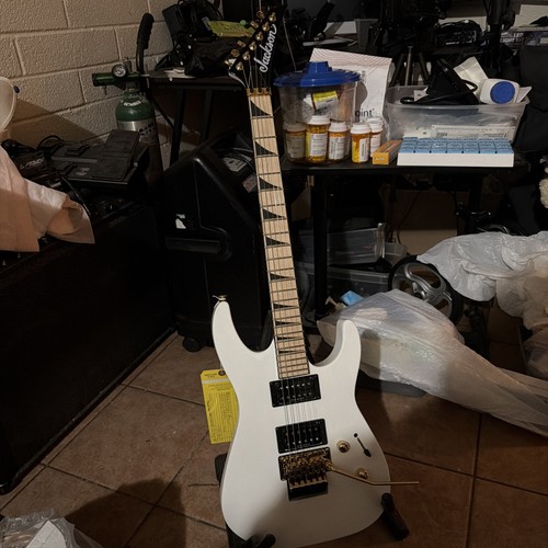 Jackson series soloist - x,