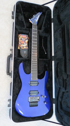 Jackson pro series soloist - series,